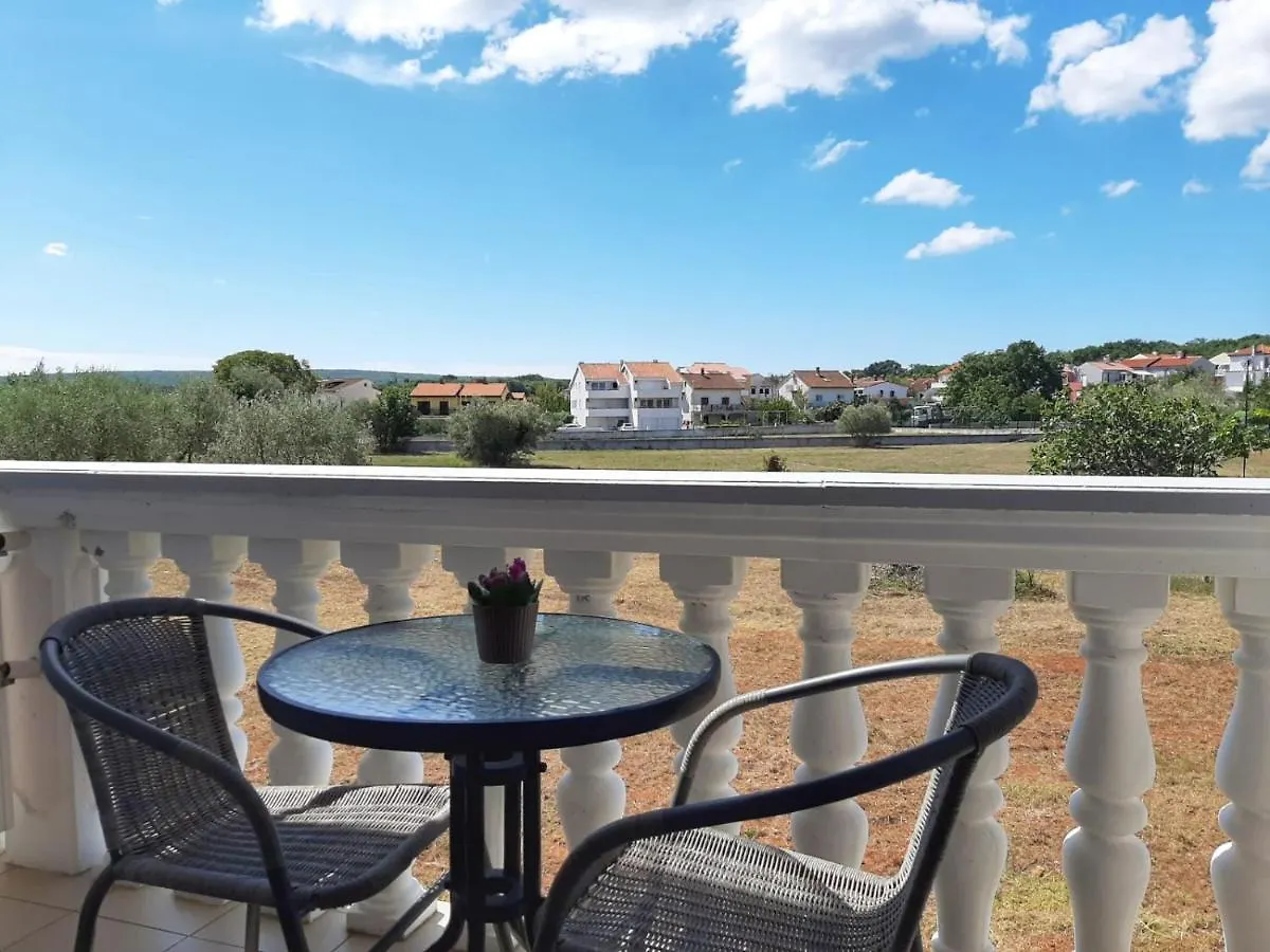 Bed and Breakfast Pansion Katarina Malinska Bed & Breakfast