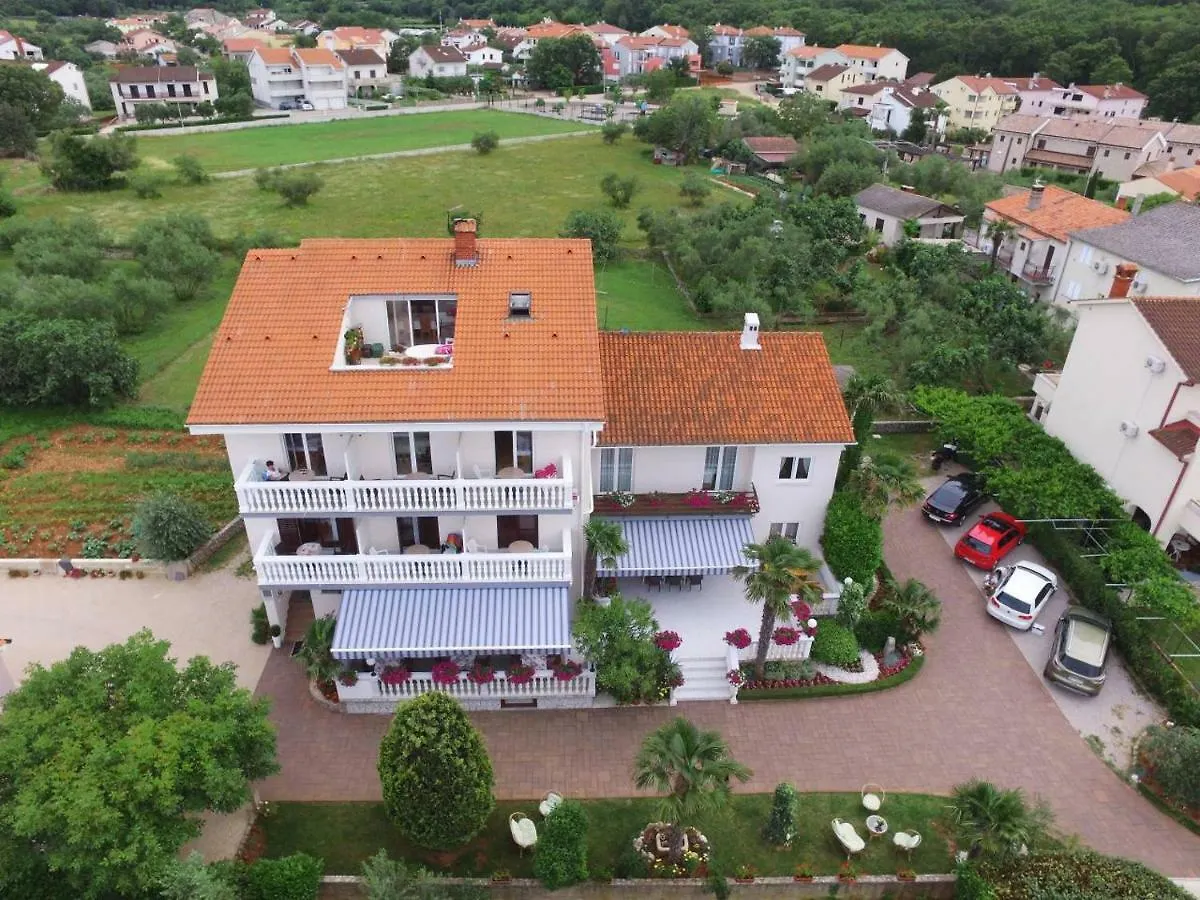 *** Bed & Breakfast Bed and Breakfast Pansion Katarina Malinska Croazia